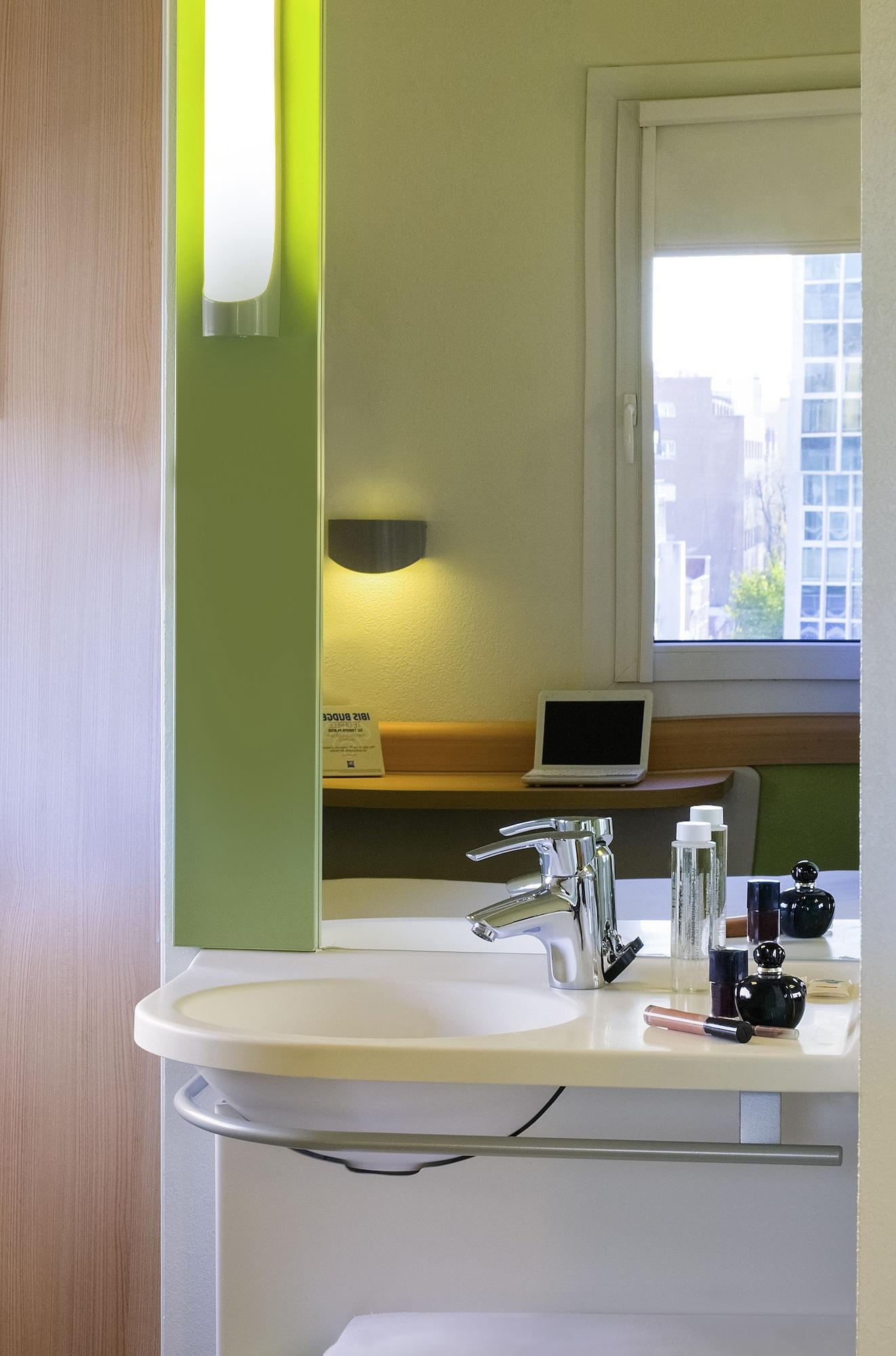 Ibis Budget Braga Centro Exterior foto